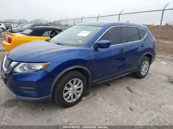KNMAT2MT3HP594985 2017 NISSAN ROGUE - Image 2