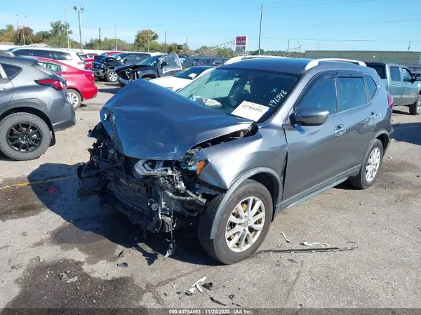 KNMAT2MT3HP595912 2017 NISSAN ROGUE - Image 2