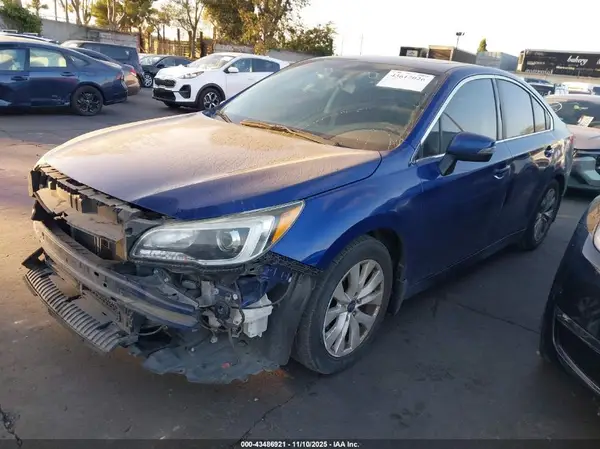 KNMAT2MT3HP599846 2017 NISSAN ROGUE - Image 2