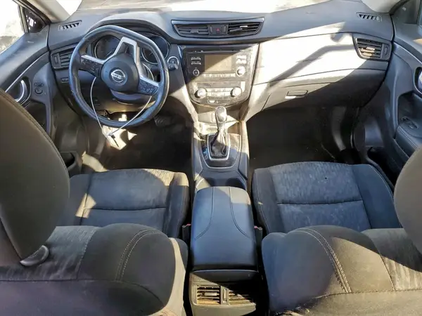 KNMAT2MT3HP600669 2017 NISSAN ROGUE - Image 8