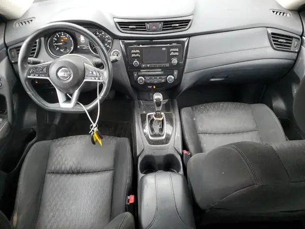 KNMAT2MT3HP603782 2017 NISSAN ROGUE - Image 8