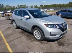 KNMAT2MT3HP615575 2017 NISSAN ROGUE