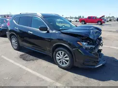 KNMAT2MT3HP618539 2017 NISSAN ROGUE