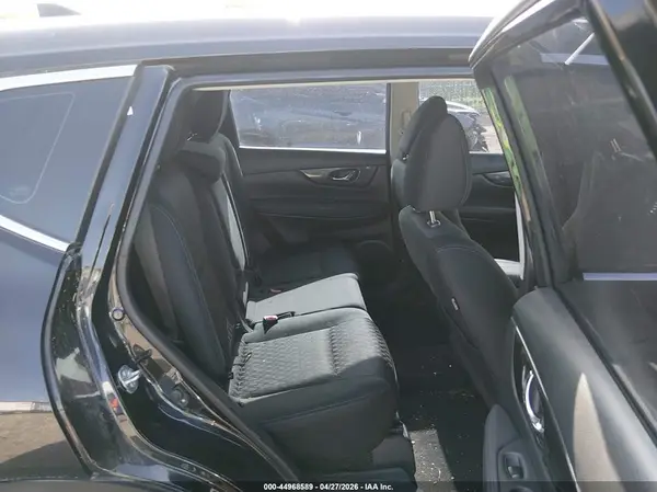 KNMAT2MT3JP505048 2018 NISSAN ROGUE - Image 8