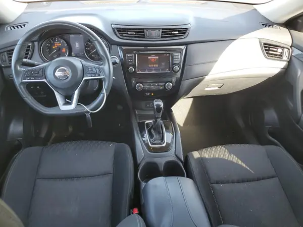 KNMAT2MT3JP505633 2018 NISSAN ROGUE - Image 8