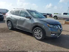 KNMAT2MT3JP509780 2018 NISSAN ROGUE