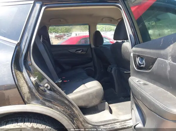 KNMAT2MT3JP510444 2018 NISSAN ROGUE - Image 8
