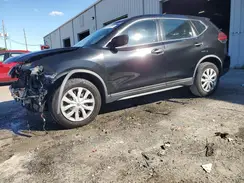 KNMAT2MT3JP517717 2018 NISSAN ROGUE