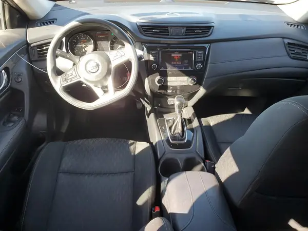 KNMAT2MT3JP517717 2018 NISSAN ROGUE - Image 8