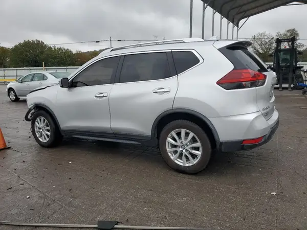 KNMAT2MT3JP523288 2018 NISSAN ROGUE - Image 2