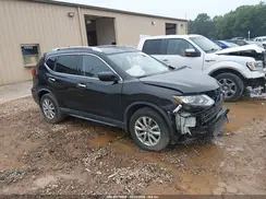 KNMAT2MT3JP526448 2018 NISSAN ROGUE