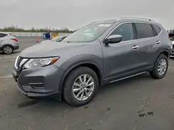 KNMAT2MT3JP527079 2018 NISSAN ROGUE