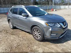 KNMAT2MT3JP528457 2018 NISSAN ROGUE