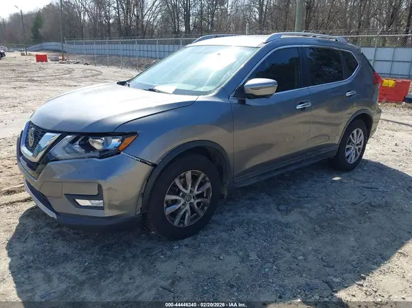 KNMAT2MT3JP528457 2018 NISSAN ROGUE - Image 2