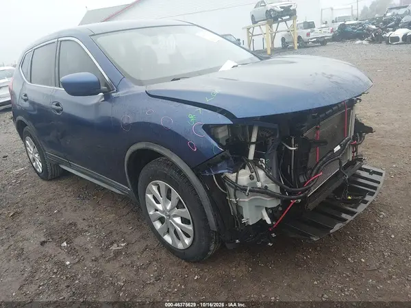 KNMAT2MT3JP530709 2018 NISSAN ROGUE - Image 1