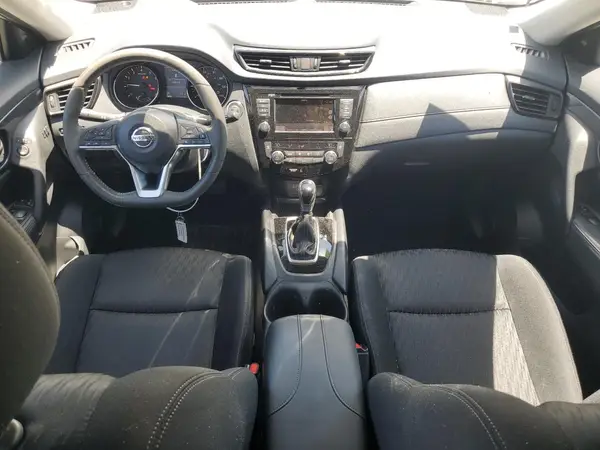KNMAT2MT3JP533870 2018 NISSAN ROGUE - Image 8