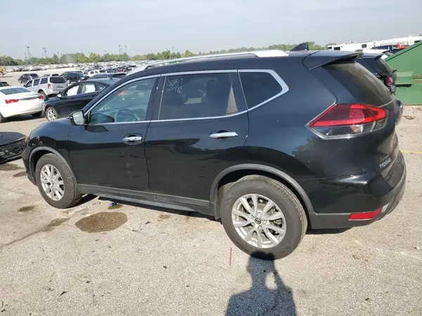 KNMAT2MT3JP537613 2018 NISSAN ROGUE - Image 2