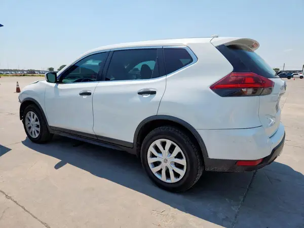 KNMAT2MT3JP538695 2018 NISSAN ROGUE - Image 2