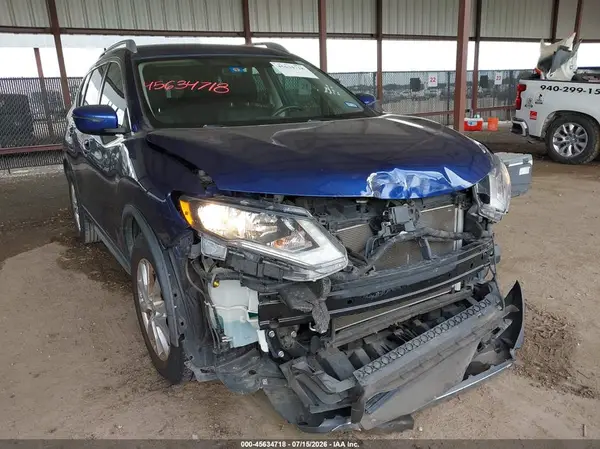 KNMAT2MT3JP538891 2018 NISSAN ROGUE - Image 1
