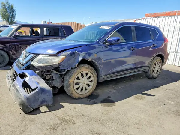 KNMAT2MT3JP539393 2018 NISSAN ROGUE - Image 1