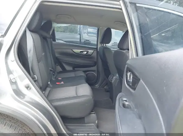 KNMAT2MT3JP541158 2018 NISSAN ROGUE - Image 8