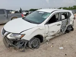 KNMAT2MT3JP549583 2018 NISSAN ROGUE