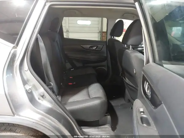 KNMAT2MT3JP550605 2018 NISSAN ROGUE - Image 8
