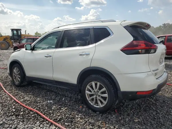 KNMAT2MT3JP553262 2018 NISSAN ROGUE - Image 2