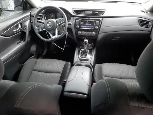 KNMAT2MT3JP557022 2018 NISSAN ROGUE - Image 8