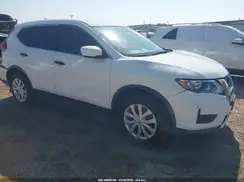 KNMAT2MT3JP559532 2018 NISSAN ROGUE