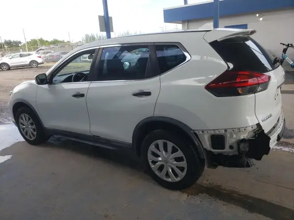 KNMAT2MT3JP563936 2018 NISSAN ROGUE - Image 2