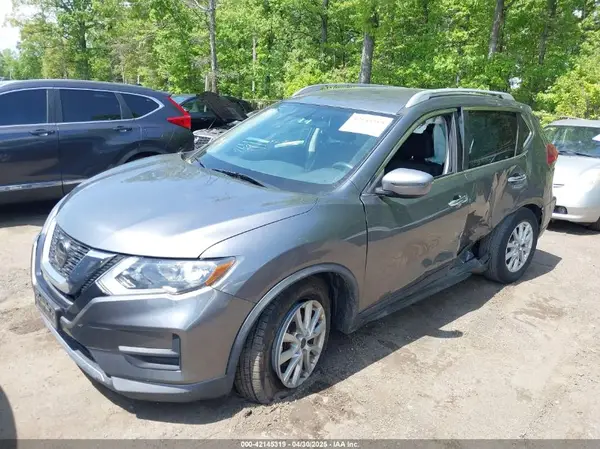 KNMAT2MT3JP565847 2018 NISSAN ROGUE - Image 2