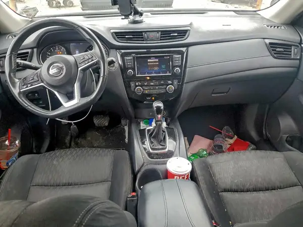 KNMAT2MT3JP569669 2018 NISSAN ROGUE - Image 8