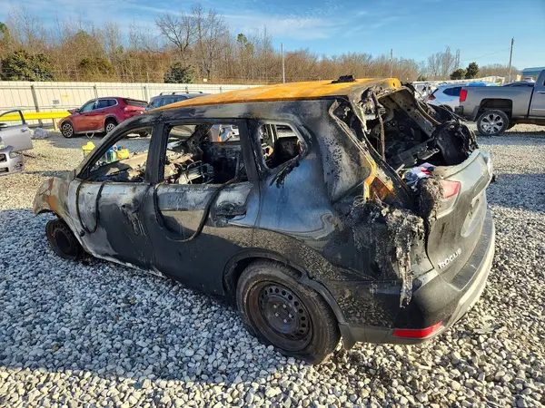 KNMAT2MT3JP572524 2018 NISSAN ROGUE - Image 2