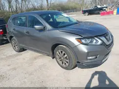 KNMAT2MT3JP576749 2018 NISSAN ROGUE