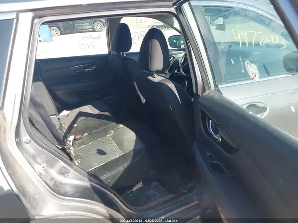 KNMAT2MT3JP576749 2018 NISSAN ROGUE - Image 8