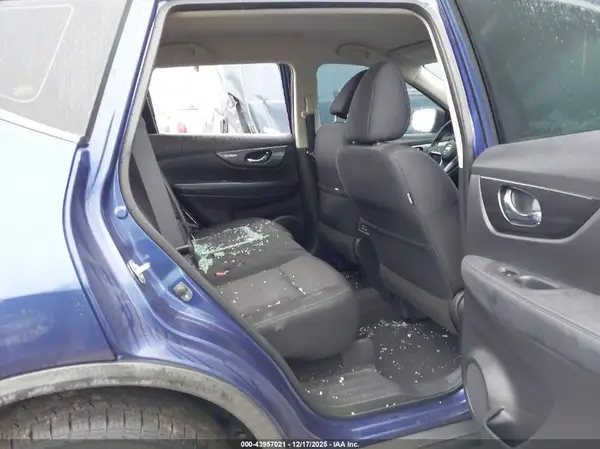 KNMAT2MT3JP582454 2018 NISSAN ROGUE - Image 8