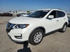 KNMAT2MT3JP585631 2018 NISSAN ROGUE