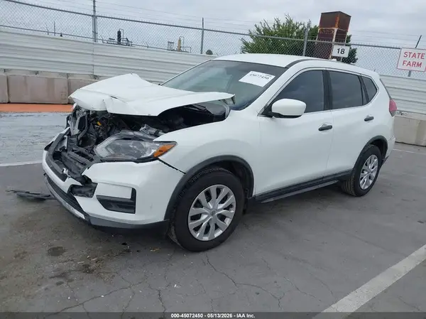 KNMAT2MT3JP587640 2018 NISSAN ROGUE - Image 2
