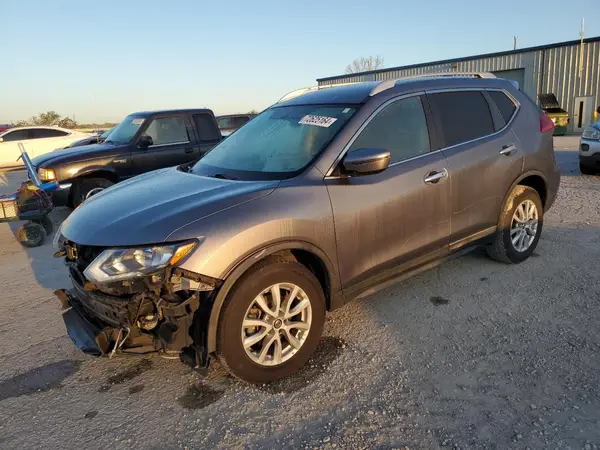 KNMAT2MT3JP596063 2018 NISSAN ROGUE - Image 1