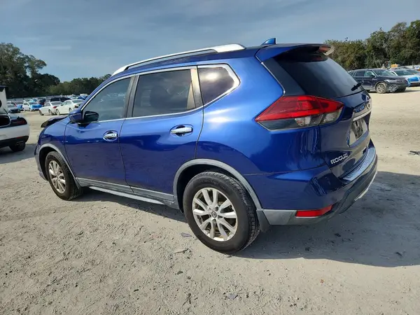 KNMAT2MT3JP596600 2018 NISSAN ROGUE - Image 2