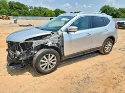 KNMAT2MT3JP602413 2018 NISSAN ROGUE