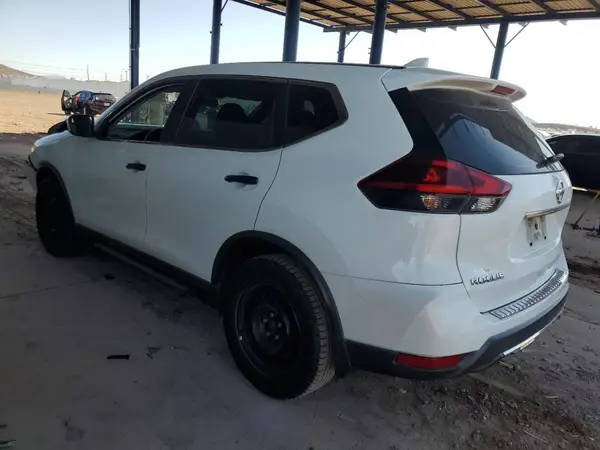KNMAT2MT3JP605005 2018 NISSAN ROGUE - Image 2