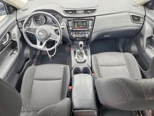 KNMAT2MT3JP605912 2018 NISSAN ROGUE - Image 8