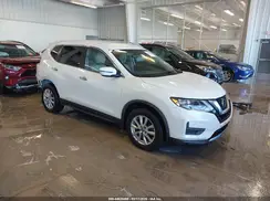 KNMAT2MT3JP608616 2018 NISSAN ROGUE