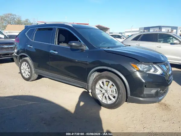 KNMAT2MT3JP614206 2018 NISSAN ROGUE - Image 1