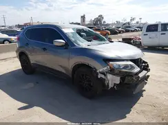 KNMAT2MT3JP618983 2018 NISSAN ROGUE