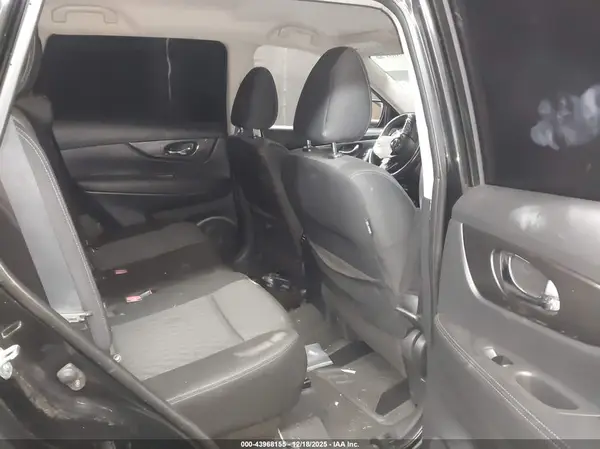 KNMAT2MT3KP505388 2019 NISSAN ROGUE - Image 8