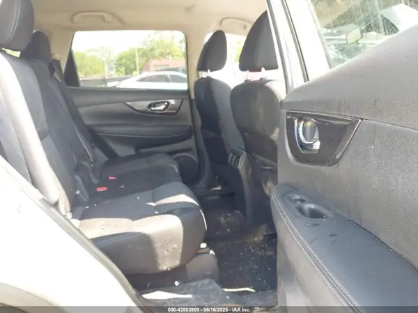 KNMAT2MT3KP508257 2019 NISSAN ROGUE - Image 8