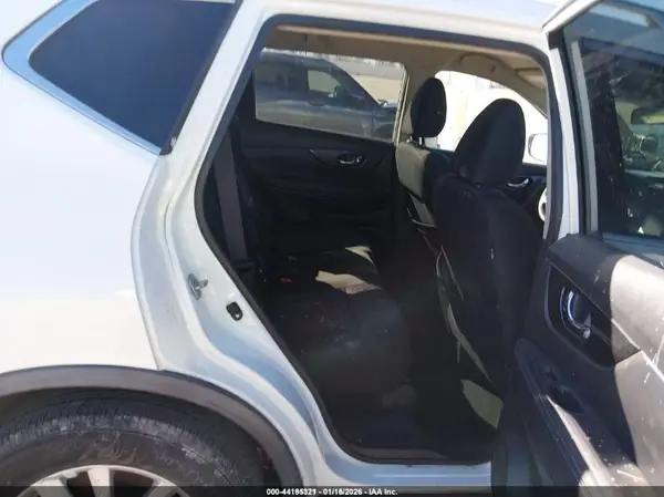 KNMAT2MT3KP510722 2019 NISSAN ROGUE - Image 8